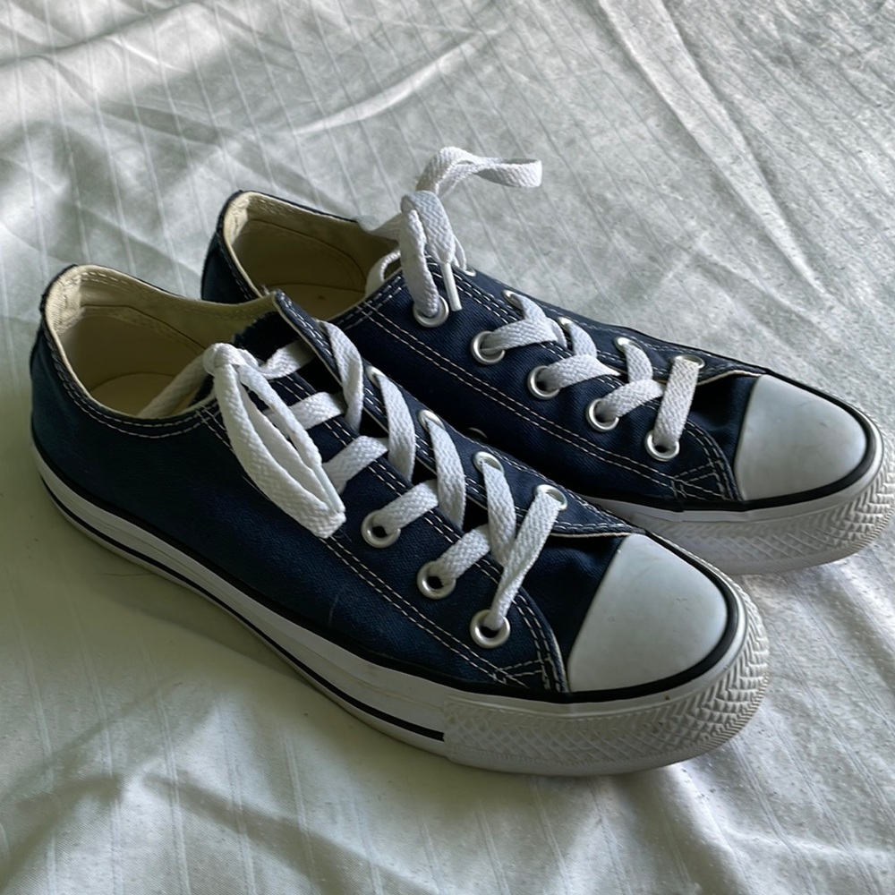 womens low top converse